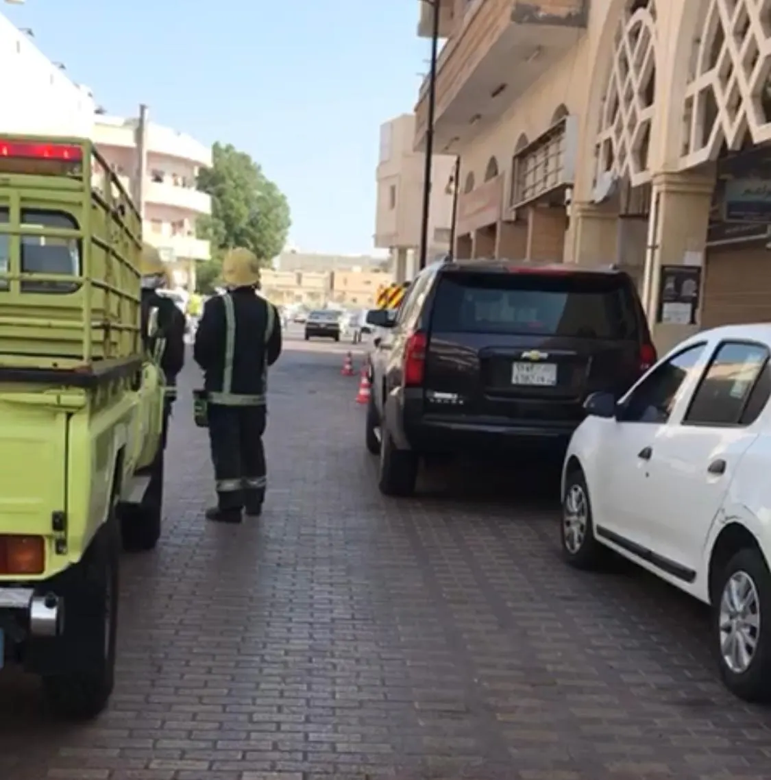 حجرة عمارة “ميّاس” تحرك الدفاع المدني والبلدية.. والمالك يتعهّد الصيانة العاجلة