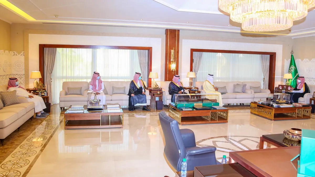نائب أمير الشرقية لمدير الطرق: استجيبوا فورياً لبلاغات الصيانة
