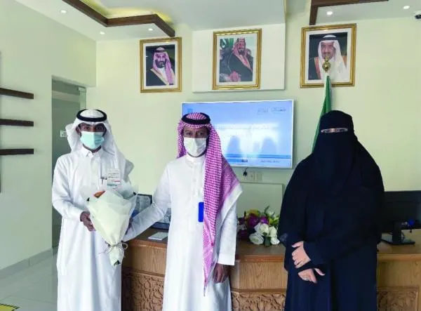 “بر الشرقية” تُكرم 5 باحثين اجتماعيين في فرع أم الساهك