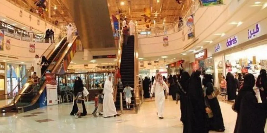عقوبات فورية بحق مخالفي احترازات كورونا في الأسواق