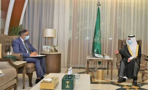 أمير الشرقية يشيد بالعلاقات الطيبة مع بنغلاديش