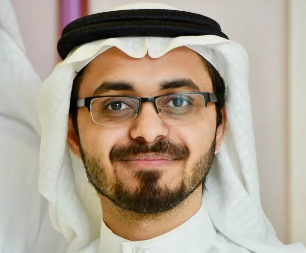 ما يتدلّى من الغيم