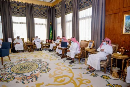 في زمن الديات المليونية.. الشهري يتنازل عن قاتل ابنه بعد يوم من وفاة زوجته