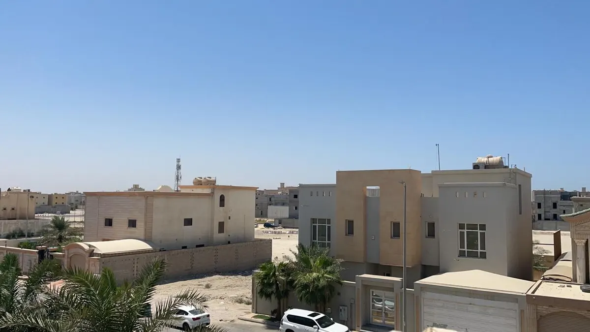 طقس القطيف.. شمس قوية وسماء صافية ورطوبة متوسطة