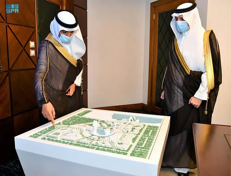 أمير الشرقية يطلع على “خير الخبر”.. مبادرة تطلق هوية جديد للمدينة