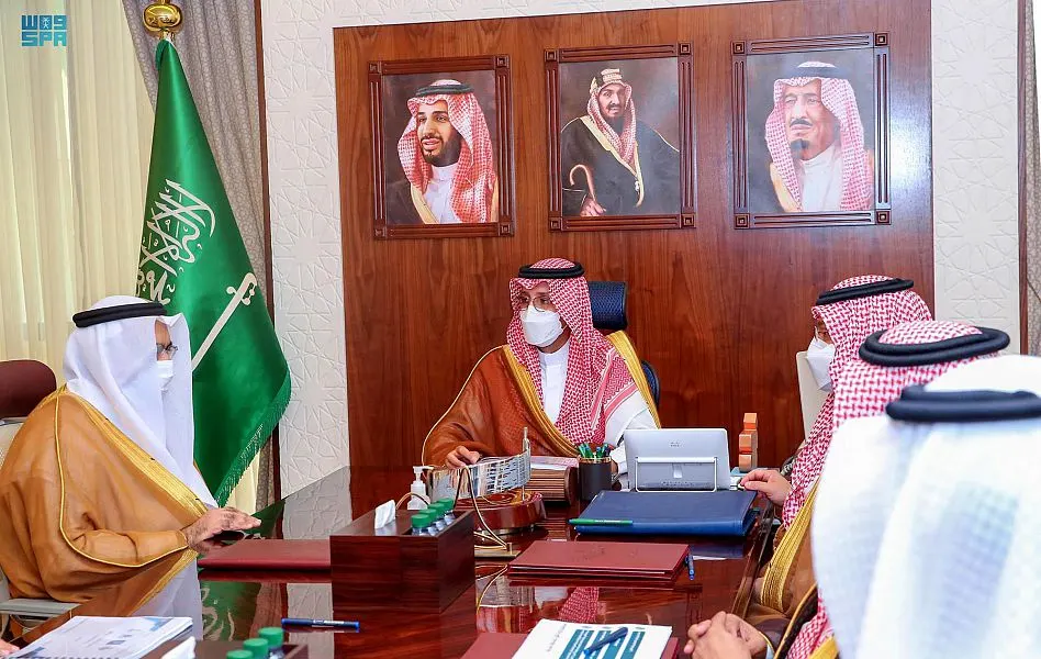 نائب أمير الشرقية: مشاريع الطرق تجعل المملكة مركزاً لـ3 قارات