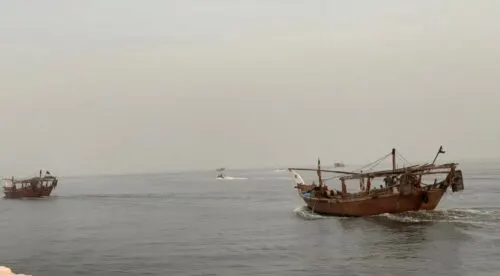 هواجس الصيّادين تسبق موسم الروبيان: البحر أمامكم.. ولا عمّال كافية وراءكم