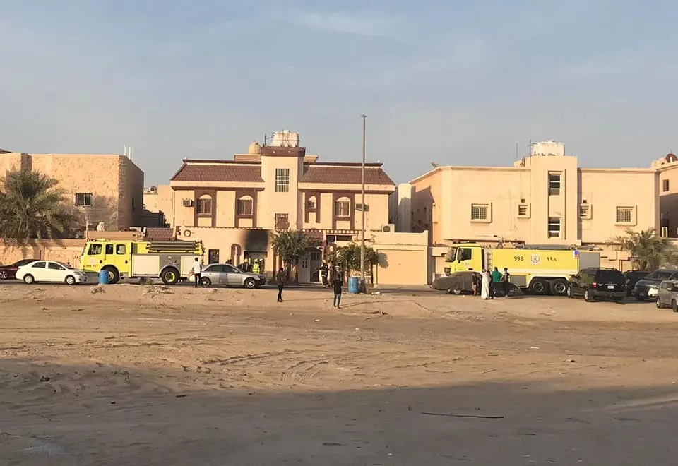 الدفاع المدني يسيطر على حريق عداد منزل في المجيدية