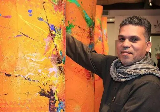 الموت يغيب التشكيلي محمد الحمران