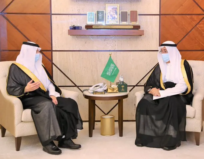 أمير الشرقية يطلع على آلية التسجيل في جامعة الإمام عبدالرحمن بن فيصل