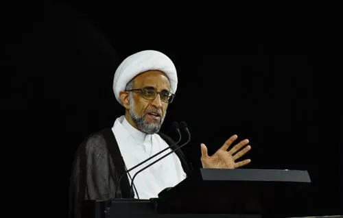 الصفّار ينبّه الشيعة قبل عاشوراء: اتقوا الله في سمعة مذهبنا ومجتمعنا