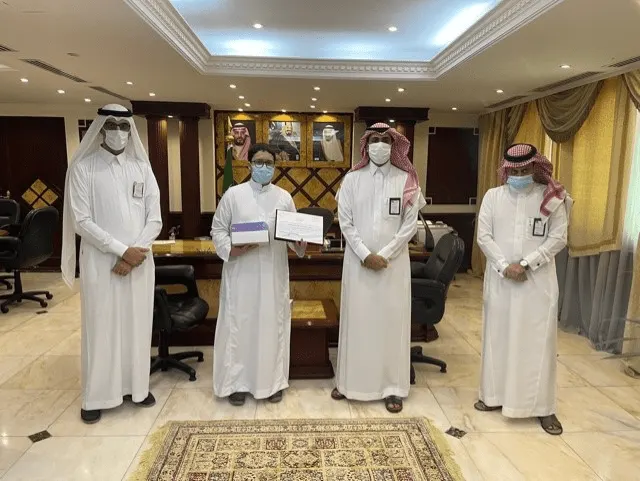 بينهم الدبيسي والبيك.. “تعليم الشرقية” يُكرم 7 طلاب فازوا في الأولمبيادات