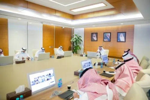 وزير التعليم يؤكد على رؤساء الجامعات تطبيق الاحترازات