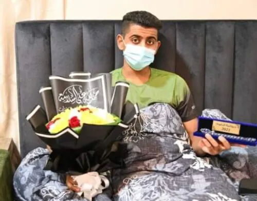 مشايخ وقيادات رياضية مهنئين أحمد آل شلي بالسلامة: جئناك لنتعلم الإيثار