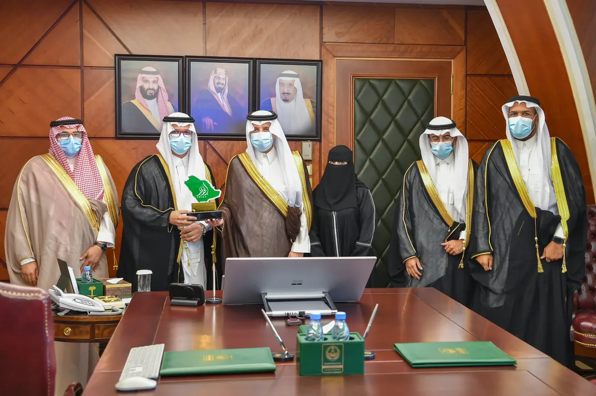 أمير الشرقية: مبادرات أبناء الوطن ترتقي بالأعمال التطوعية