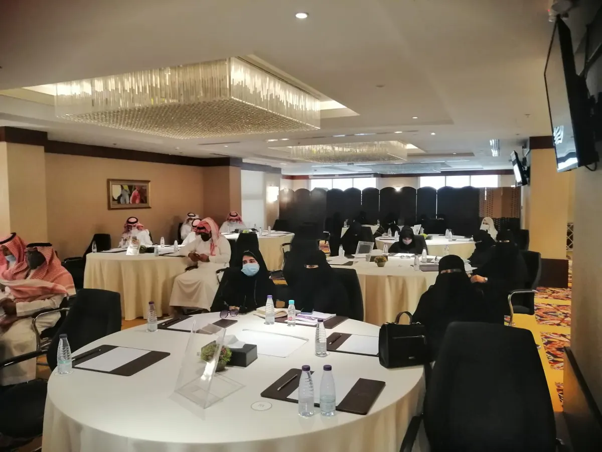 الشرقية… 35 معلماً ومعلمة يتدربون على التقنيات الرقمية