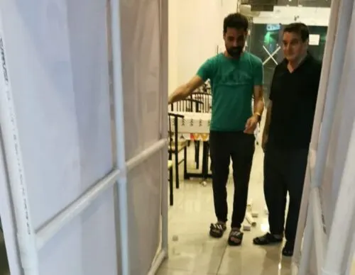 ممر القديحي يلزم المعلمين والطلاب التعقيم والتعطر