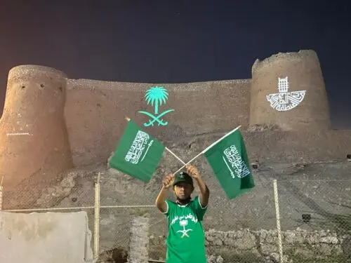 [اليوم الوطني] قلعة تاروت اليوم «عروس».. تعرض زينتها للزوار