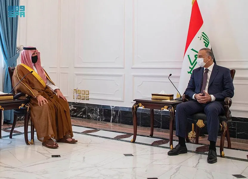 [تحديث] الأمير عبدالعزيز بن سعود يعقد جلسة مباحثات رسمية مع وزير الداخلية العراقي