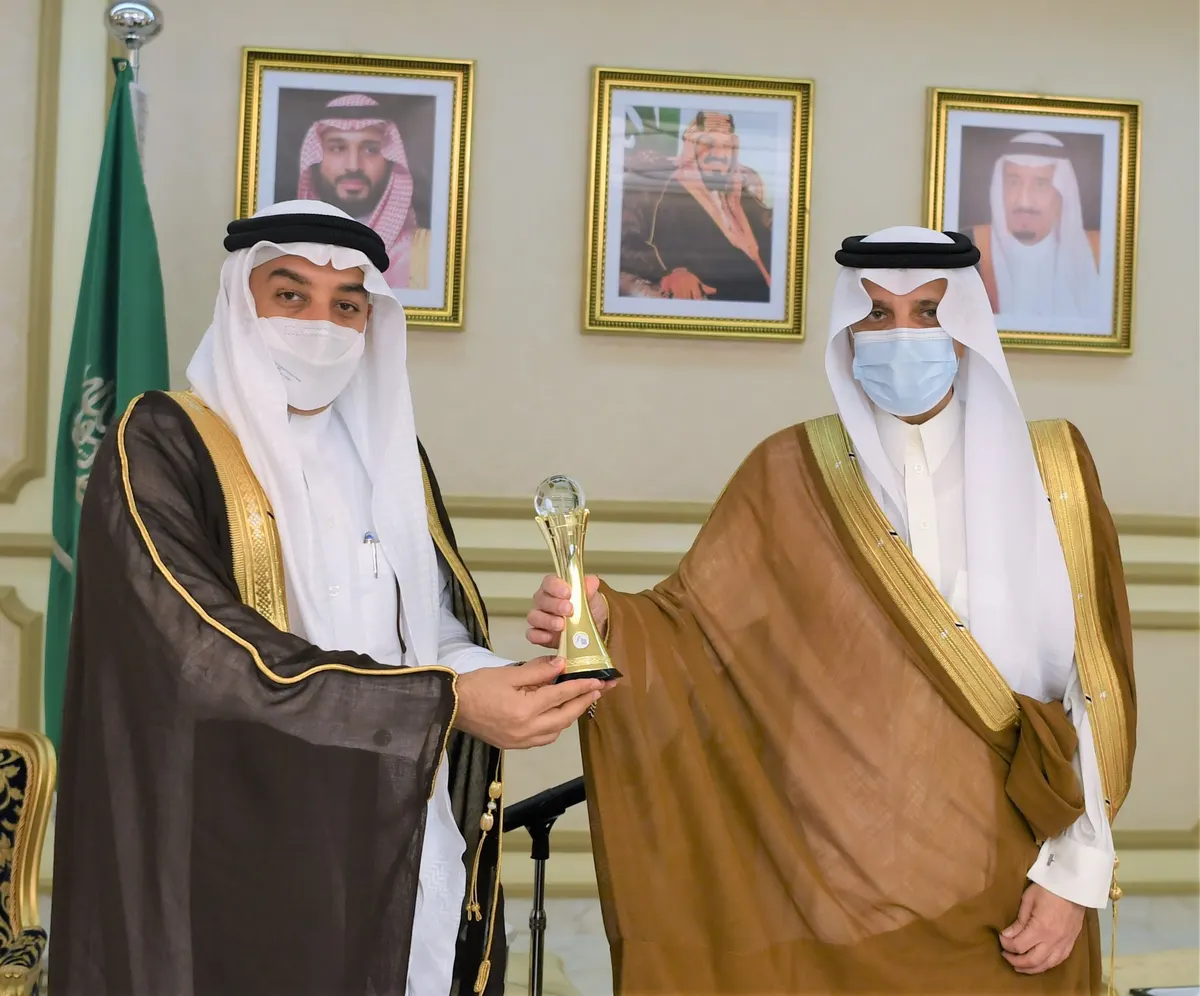 قبيل تصفيات آسيا.. أمير الشرقية يستقبل رئيس اتحاد اليد وأندية الشرقية