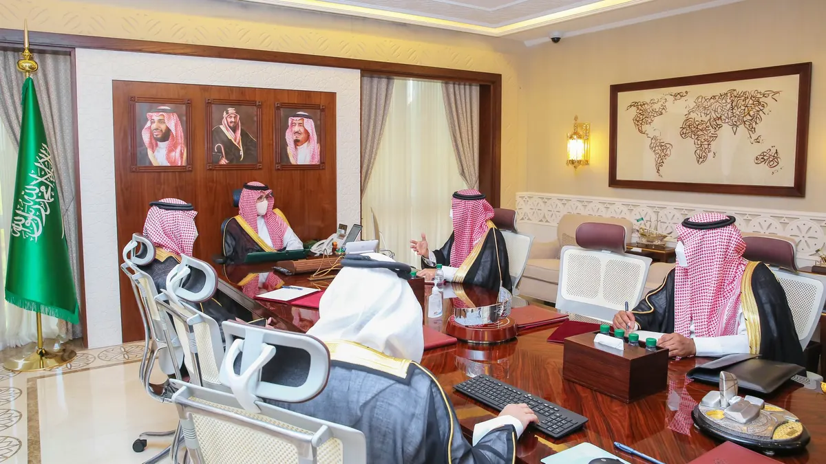 نائب أمير الشرقية يشيد بتطور المنافذ البرية.. ويوجه بالمحافظة على البيئة