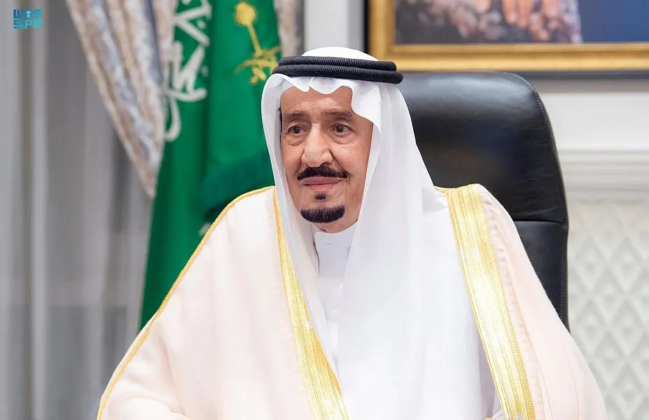 أمام خادم الحرمين وبحضور ولي العهد.. 10 سفراء مُعينين حديثاً يؤدون القسم