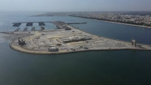 اعتباراً من غدِ.. تأجير 102 مباسط ومحال في جزيرة أسماك القطيف