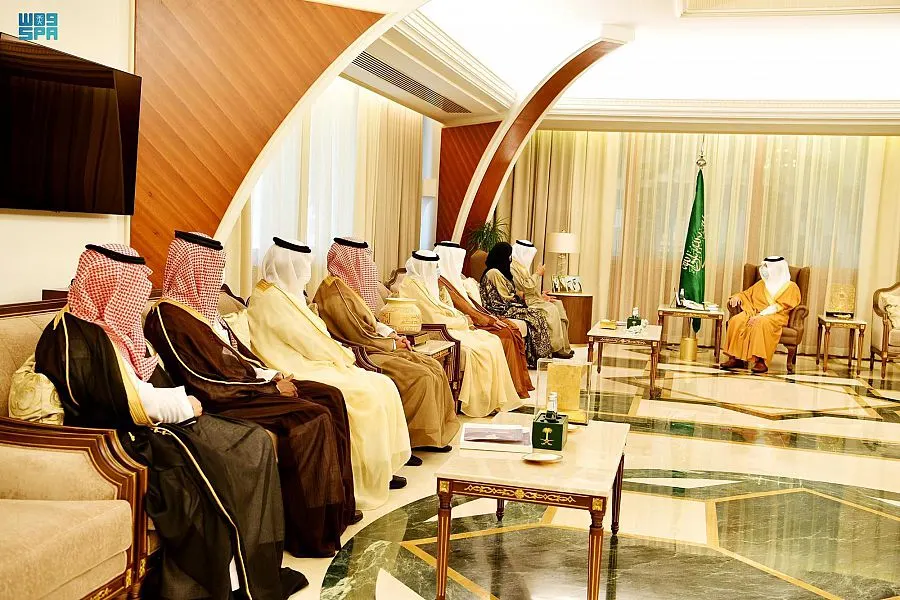 أمير الشرقية لمسؤولي جمعية ترميم: اهتموا بالإنسان والمكان