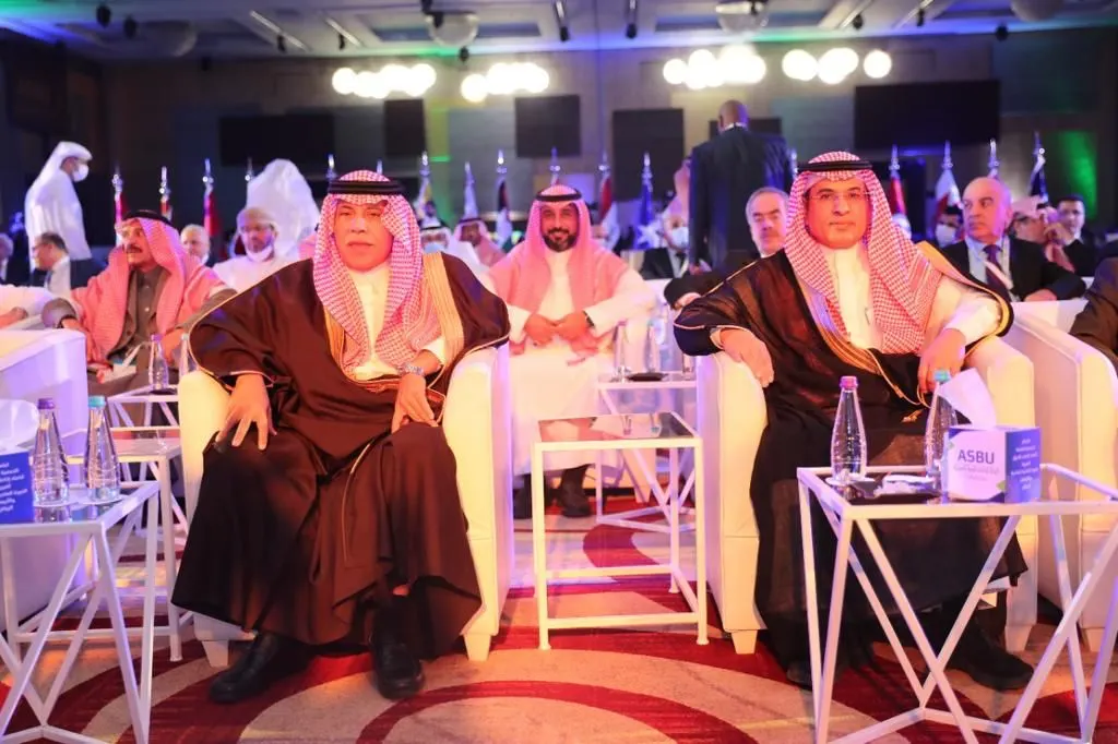 شركات التقنية تسيطر على صناعة الإعلام العدالة مفقودة مع شركات التقنية.. نجاح المؤسسة الإعلامية مرتبط بالمحلية والمهنية