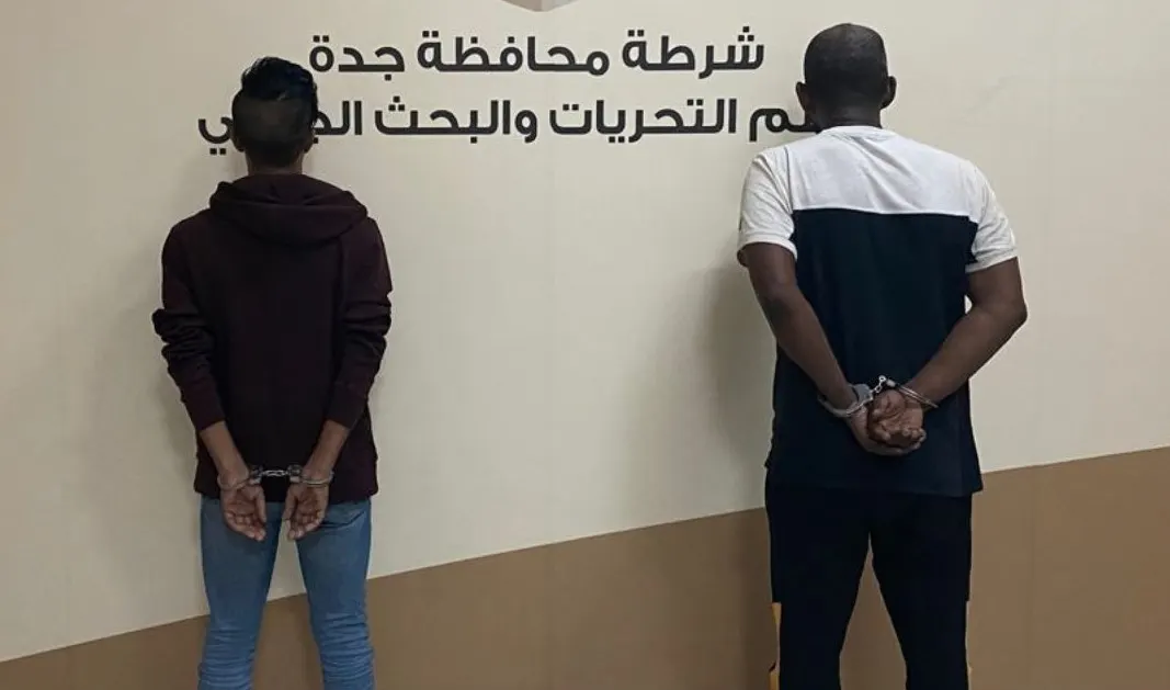 سعودي وميانماري.. استرداد 3 سيارات سرقها لصان