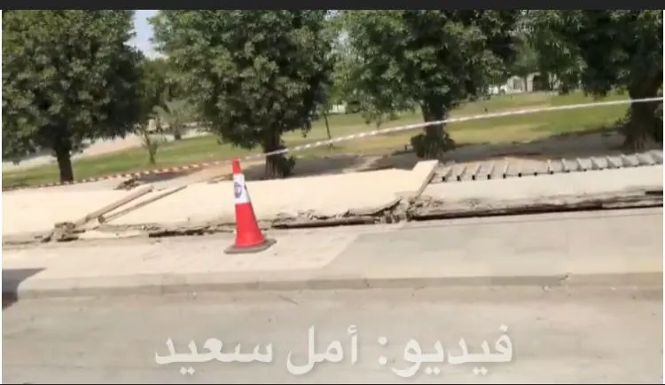[فيديو] ليست كذبة أبريل.. سقوط سور مستشفى صفوى