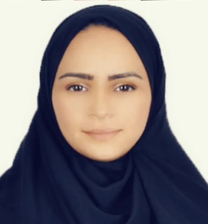 الزميلة الدبيس محاميةً بعد 12 سنة من تخرجها