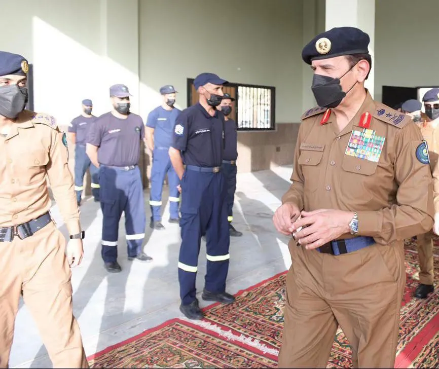المدينة.. الفريق العمرو يتفقد أعمال الدفاع المدني
