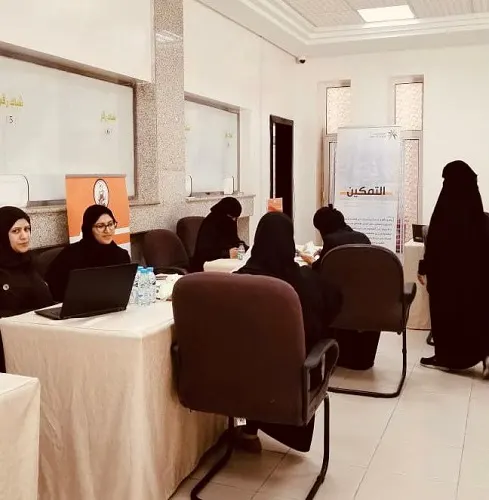 في ضمان القطيف.. 170 شابّة يبحثن عن وظائف