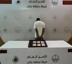 جازان وعسير.. مخدرات وأقراص ممنوعة في سيارتين