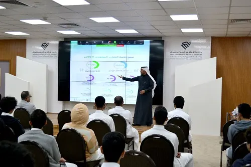 على ذمة الزهراني: 40% من حياة الشباب السعودي تأثرت بـ “التواصل الاجتماعي”