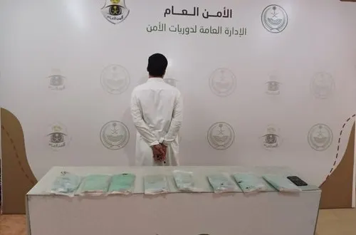 تجّار الحشيش ينقصون واحداً.. 8 كيلو في سيارة
