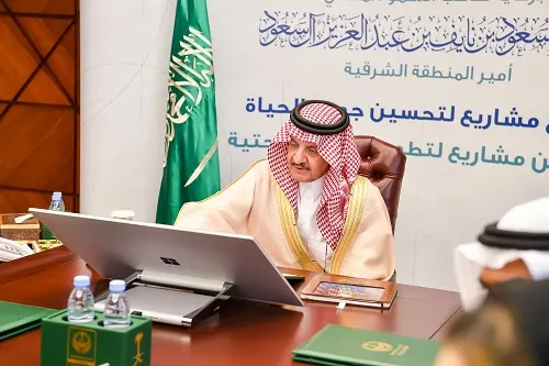 أمير الشرقية يُطلق مشاريع تنمية بمليار ريال