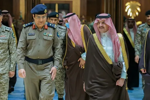 أمير الشرقية لرجال الدفاع المدني.. شكراً لكم