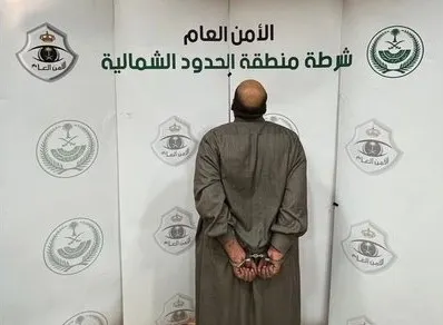 تم القبض.. خلاف شخصي ينتهي بإحراق سيارة