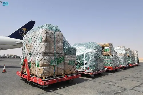 الطائرة الإغاثية العاشرة تتجه إلى تركيا
