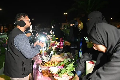 50 ركناً.. بلدية القطيف تشارك في فعالية “بيدي أزرع”