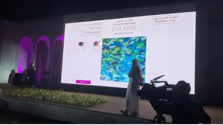 في سيهات.. أطفال التوحد يبيعون 15 لوحة بـ 670 ألف ريال