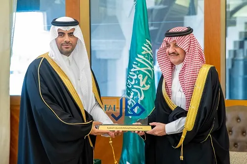 أمير الشرقية يطلع على الخطط المستقبلية لهيئة العقار
