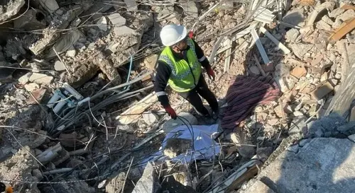 وفاة مواطنة سعودية تحت أنقاض زلزال تركيا