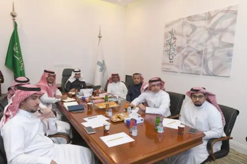 التشجير ومشروع الري المعالج في نقاش أمانة الشرقية وهيئة التطوير