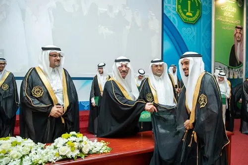 نيابة عن أمير الشرقية.. البتال يرعى تخريج الدفعة الـ18 من طلاب كلية المجتمع