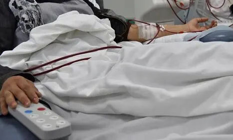 “إلْعبْنا.. قال بطّلنا”.. متبرّع بالكلى يماطل “دعاء” 24 شهراً.. ويهرب من غرفة العمليات