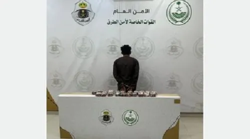 جازان.. 3150 حبة “مشبوهة” في سيارة