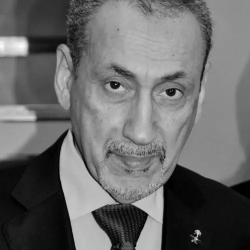 الصحة تنعى وزيرها الأسبق أسامة شبكشي